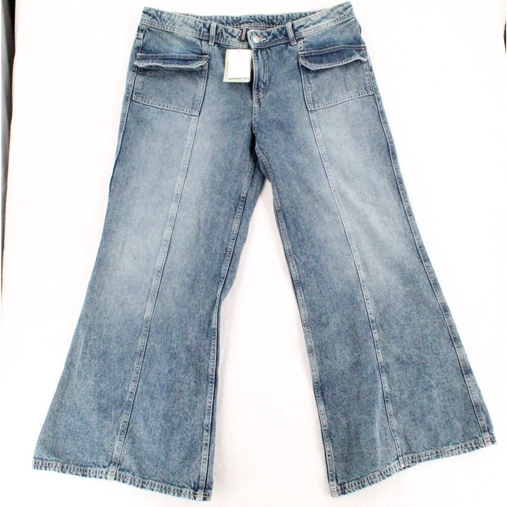 H&M Wide Leg Flare Jeans Womens 14 High Rise Blue Denim Flap Pocket Y2K NWT